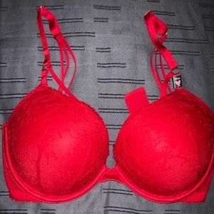 Victoria’s Secret Very Sexy Push Up Bra